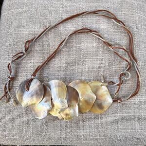 Vintage Bohemiam Coachella Chic Womens Tie Belt Mother of Pearl Shells 53L